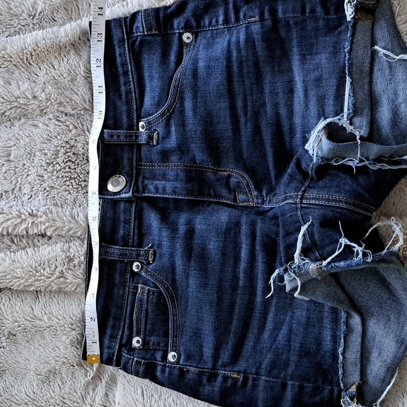 American Eagle Shorts - Size 0 - Picture 6 of 9